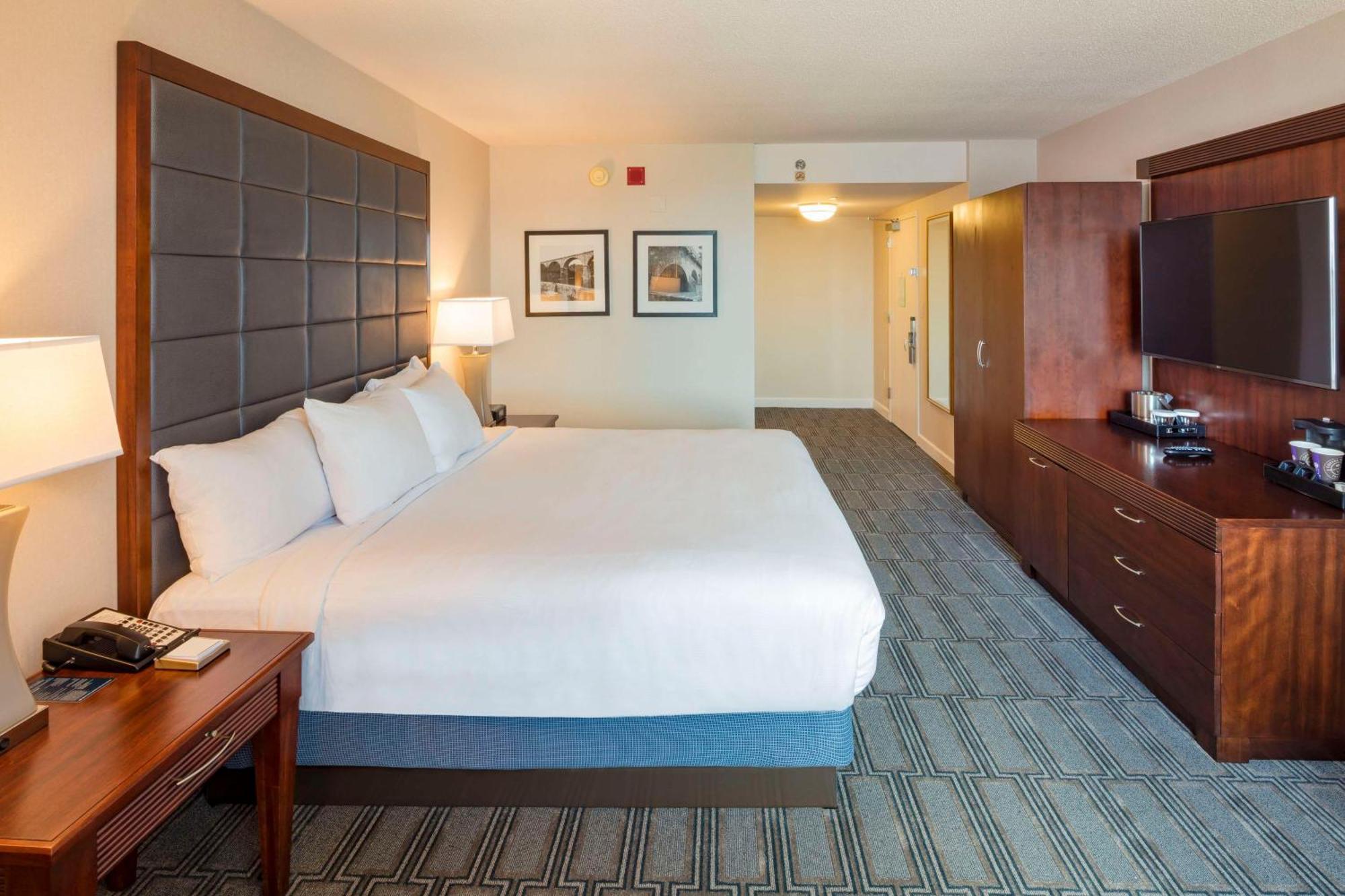 Hotel Hilton Philadelphia At Penn'S Landing Zewnętrze zdjęcie