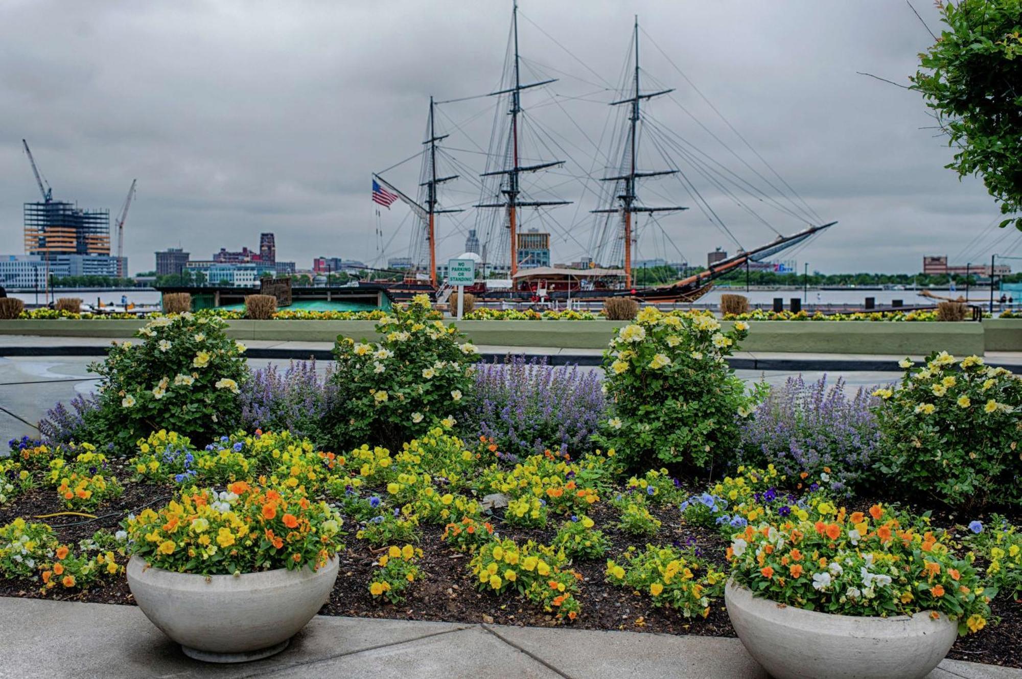 Hotel Hilton Philadelphia At Penn'S Landing Zewnętrze zdjęcie